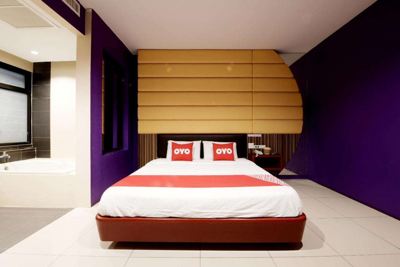 Sriracha Hotel And Spa Ban Huai Yai Phrom Exterior foto