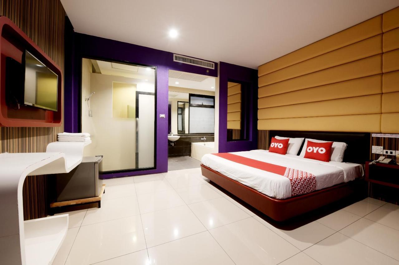 Sriracha Hotel And Spa Ban Huai Yai Phrom Exterior foto